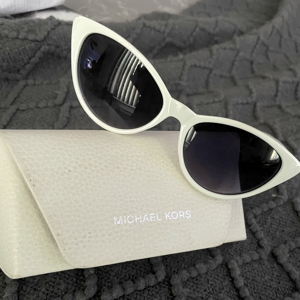 Steve Madden shades 👀